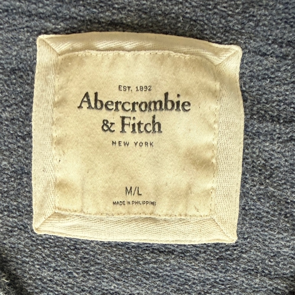 Abercrombie & Fitch Light Blue V-Neck Hooded Sweater Size M/L - Picture 2 of 9